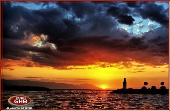 Grand Nicea Hotel Iznik ภายนอก รูปภาพ