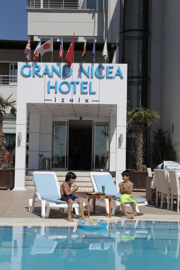 Grand Nicea Hotel Iznik ภายนอก รูปภาพ