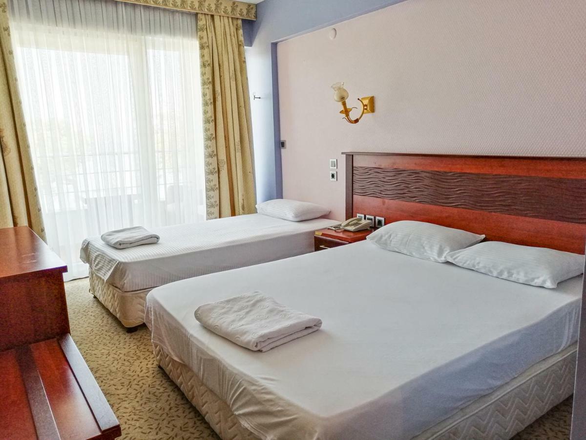 Grand Nicea Hotel Iznik ภายนอก รูปภาพ